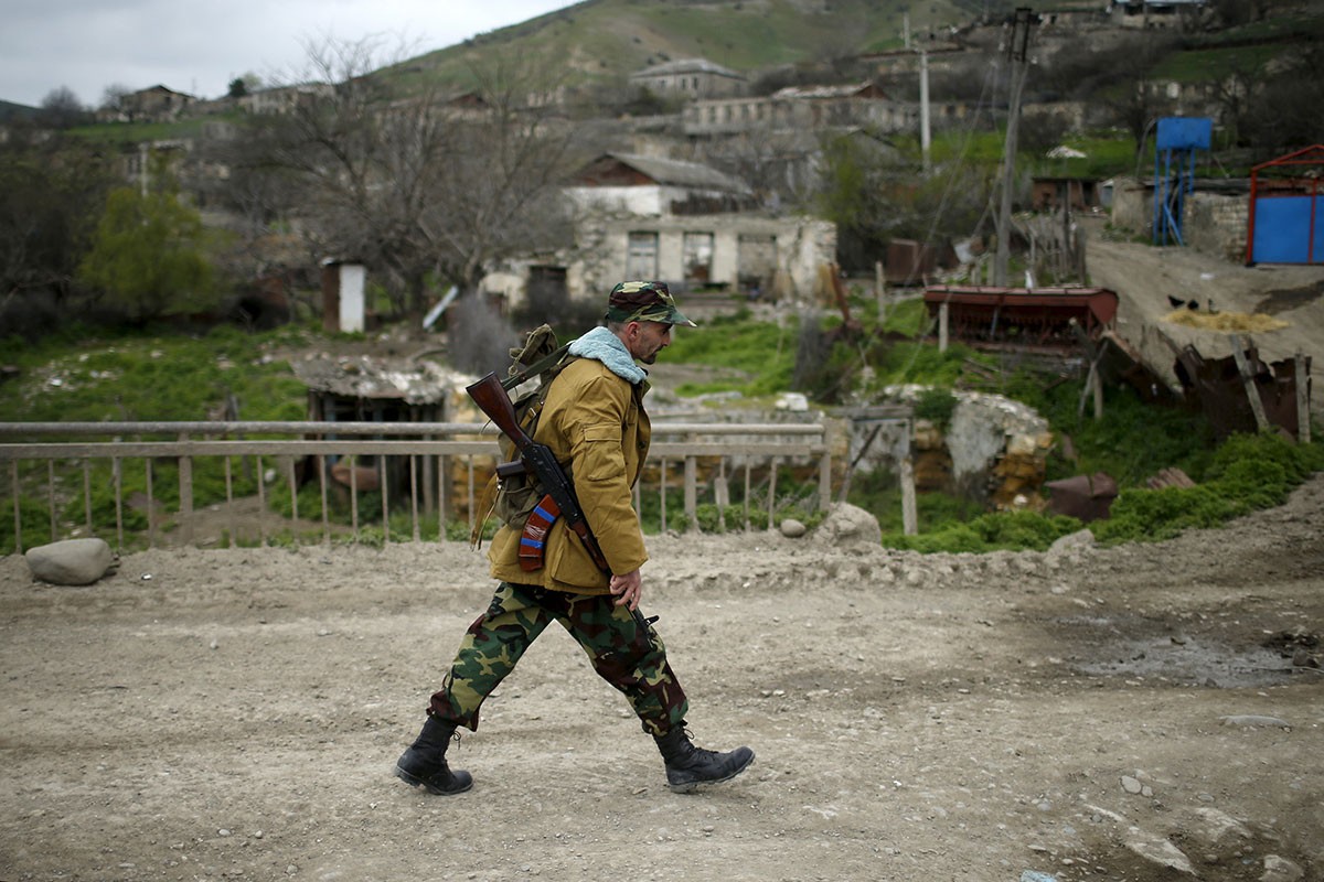 Chum  anh chien su Azerbaijan-Armenia